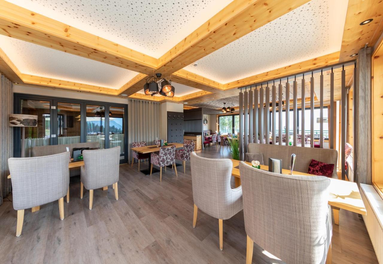 Hotel Waldfrieden Schladming Bagian luar foto